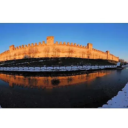 Rometta 3*