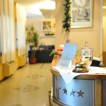 Rometta Hotel