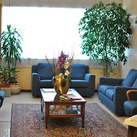 Rometta Hotel